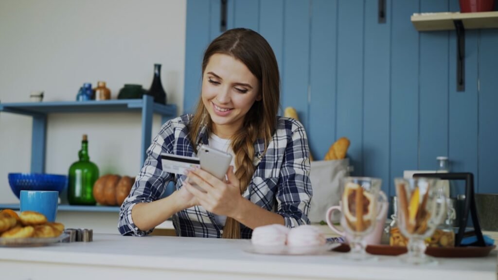 Best Credit Cards for Indian Women: Travel, Shopping, Wellness & More (2026 Guide)